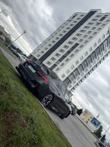 BMW 5 Series 2024 — фото 1, купить с доставкой в Москву