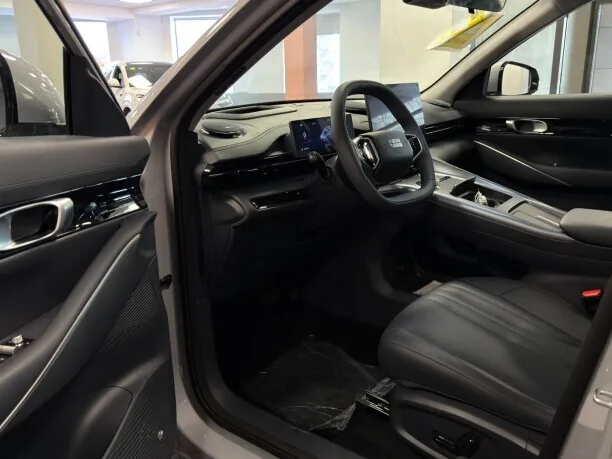Geely Galaxy E5 2025 — миниатюра 3