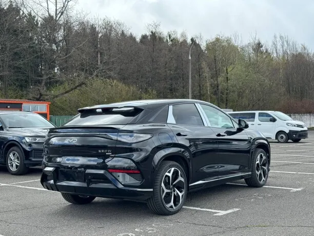 BYD SEA Lion 07 2025 — миниатюра 2