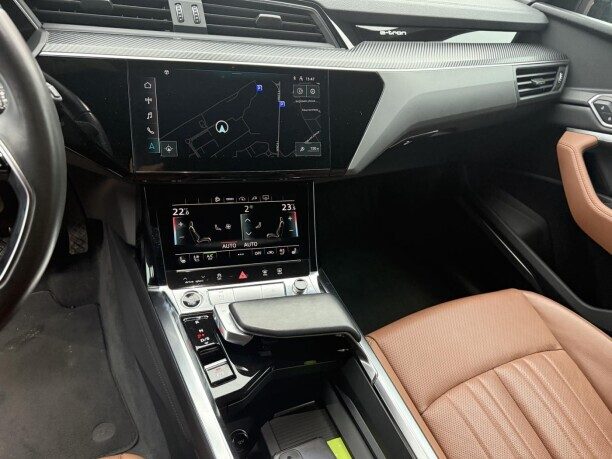 Audi e-tron 2022 — 5