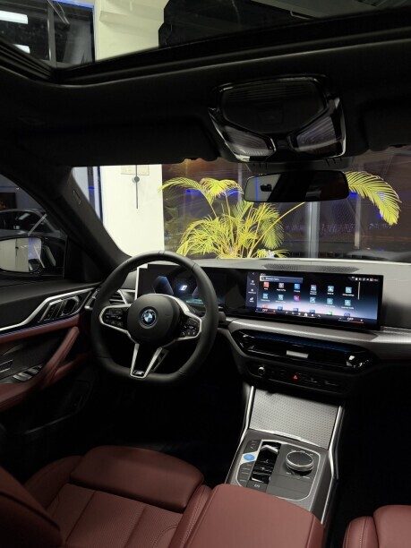 BMW i4 2025 — 4