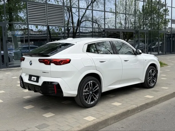 BMW X2 2024 — миниатюра 2