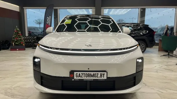 Li Auto L6 2025 — миниатюра 5