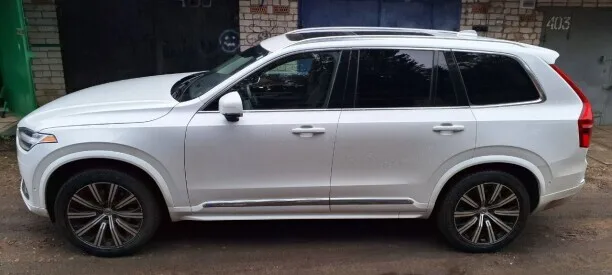 Volvo XC90 2023 — миниатюра 4