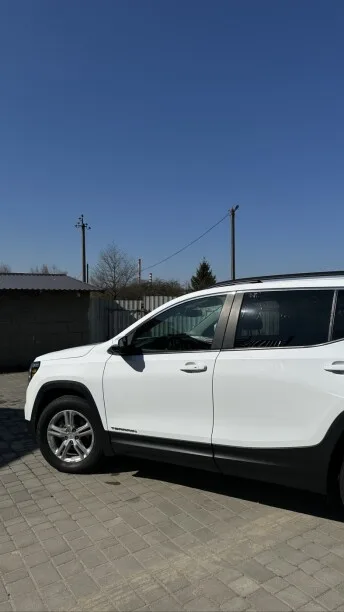 GMC Terrain 2023 — миниатюра 5