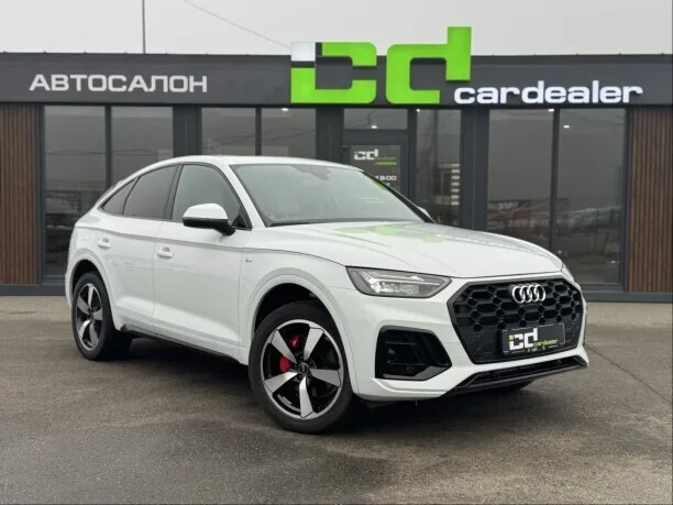Audi Q5 Sportback 2023 — фото 1, купить с доставкой в Москву