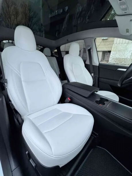 Tesla Model Y 2022 — миниатюра 5