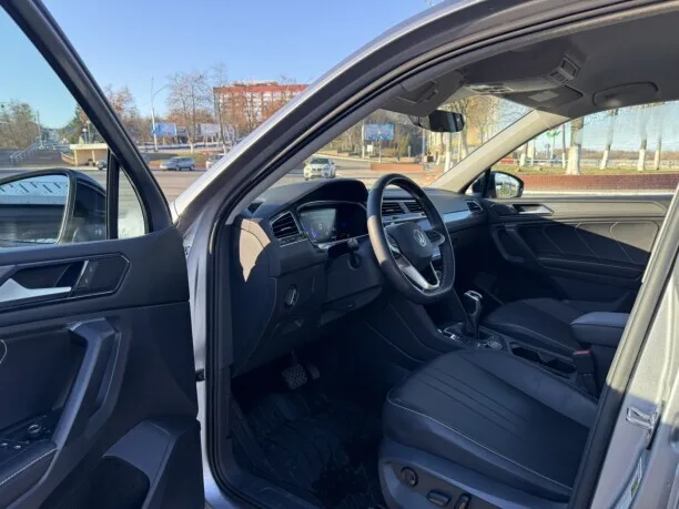 Volkswagen Tiguan Allspace 2022 — миниатюра 3