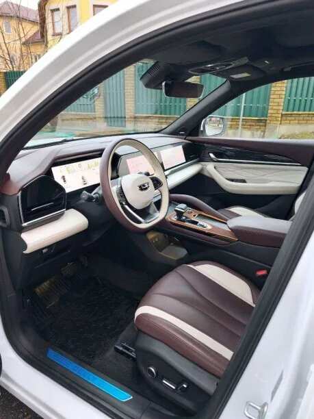 Geely Xingyue L 2024 — миниатюра 5
