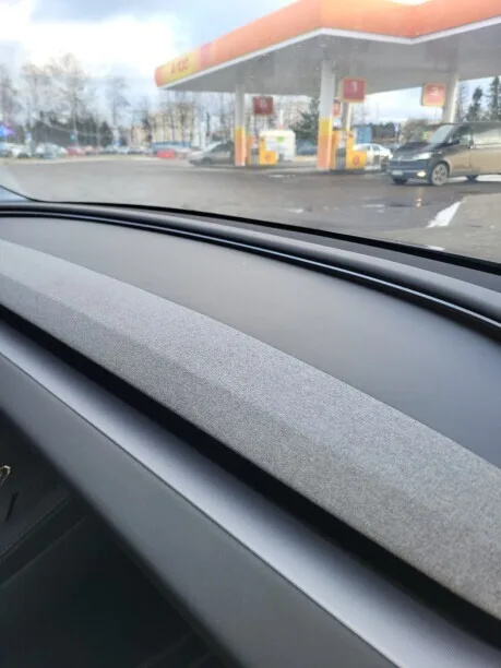 Tesla Model 3 2024 — миниатюра 4