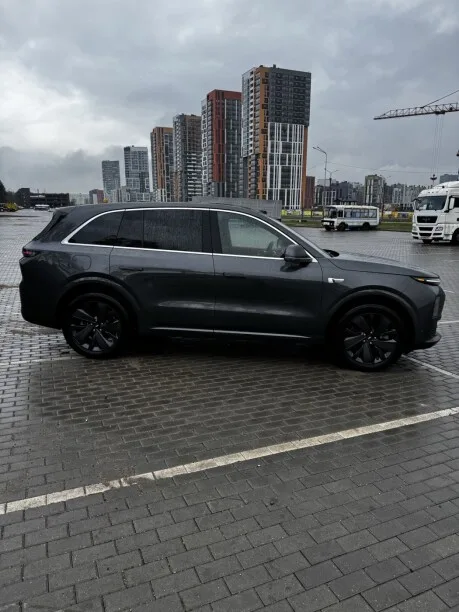 Li Auto L6 2025 — миниатюра 3