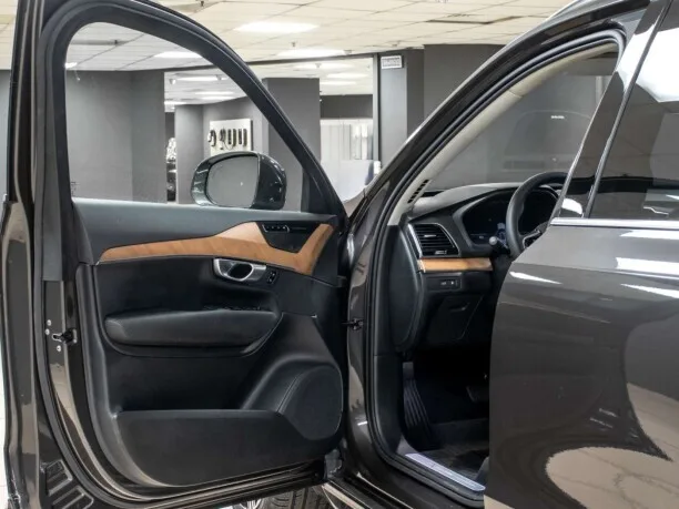 Volvo XC90 2024 — миниатюра 5