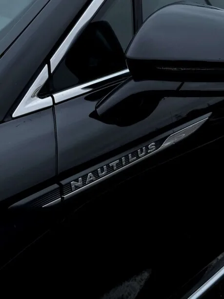 Lincoln Nautilus 2023 — миниатюра 4