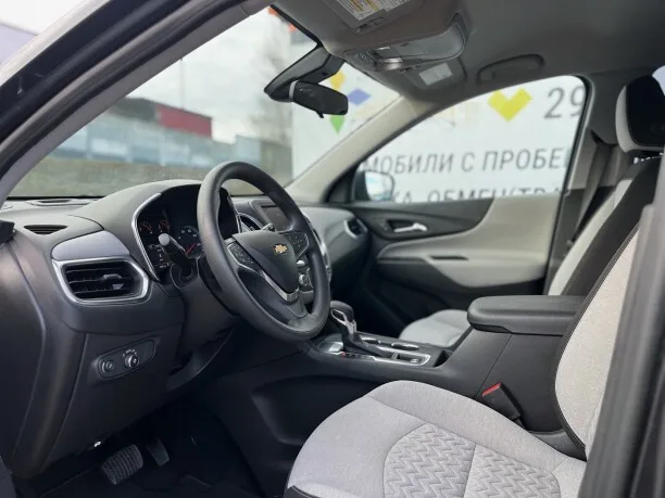 Chevrolet Equinox 2022 — миниатюра 3