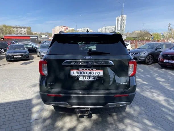 Ford Explorer 2022 — миниатюра 5