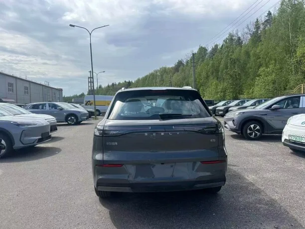 Geely Galaxy E5 2026 — миниатюра 2