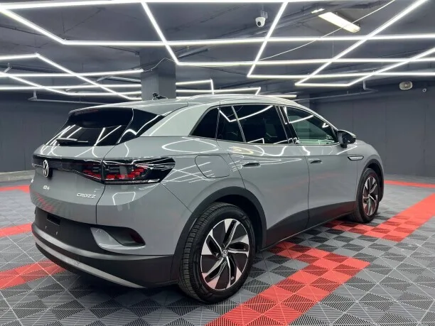 Volkswagen ID.4 2023 — миниатюра 2