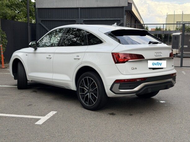 Audi Q5 Sportback 2024 — 2