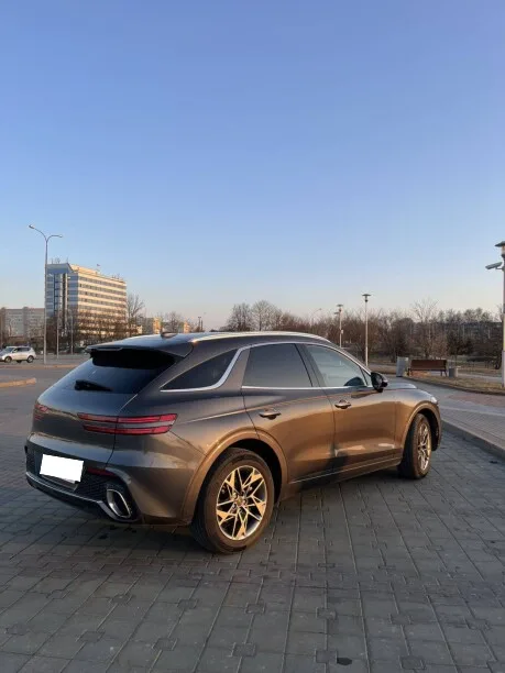 Genesis GV70 2022 — миниатюра 4