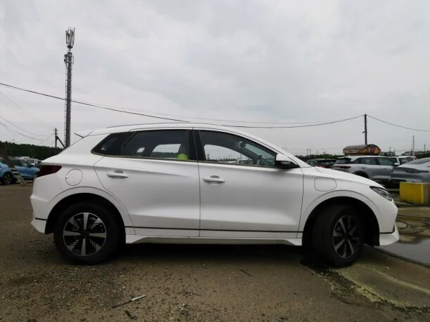 BYD E2 2025 — миниатюра 2