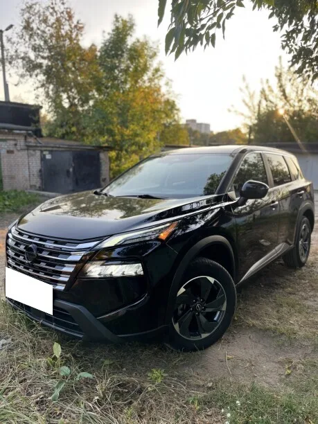 Nissan Rogue 2024 — фото 1, купить с доставкой в Москву