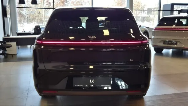 Li Auto L6 2025 — миниатюра 4