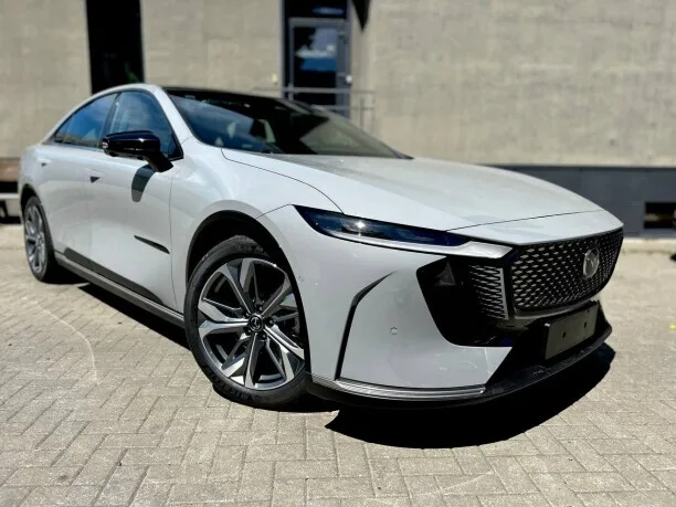 Mazda EZ-6 2025 — миниатюра 4
