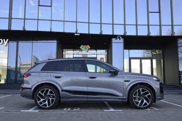 Audi Q6L e-tron 2025 — миниатюра 4