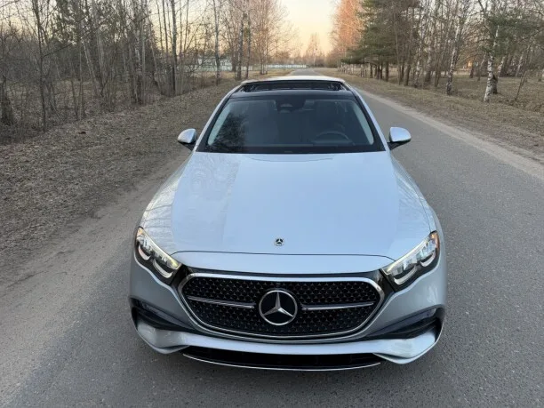 Mercedes-Benz E-Class 2024 — миниатюра 4