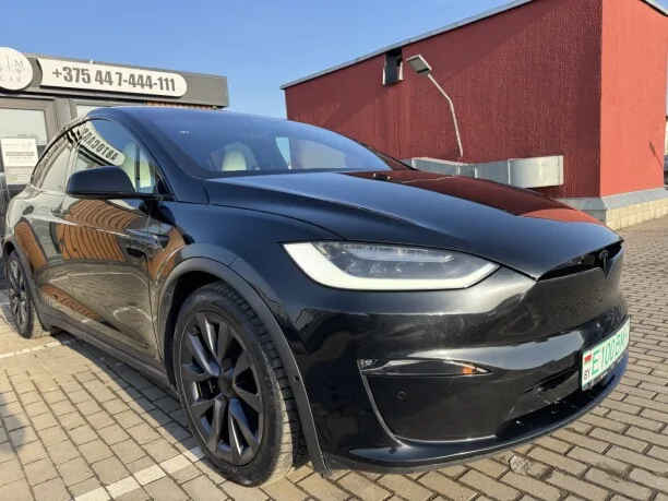 Tesla Model X 2022 — фото 1, купить с доставкой в Москву