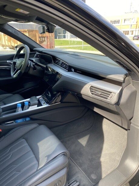 Audi e-tron S 2022 — 5