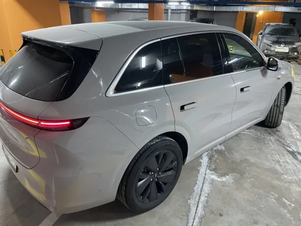 Li Auto L6 2025 — миниатюра 3