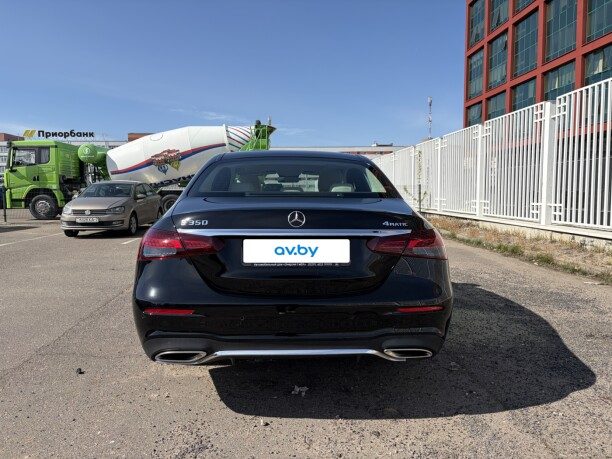 Mercedes-Benz E-Kлacc 2022 — 3
