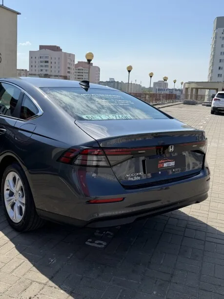 Honda Accord 2023 — миниатюра 4