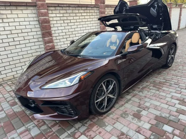 Chevrolet Corvette 2023 — миниатюра 2