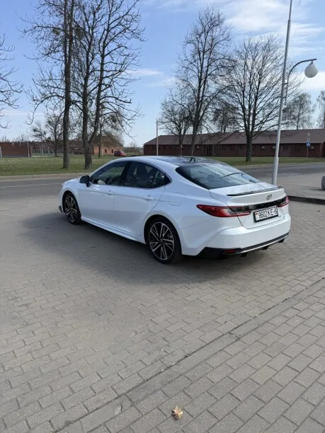 Toyota Camry 2024 — миниатюра 5