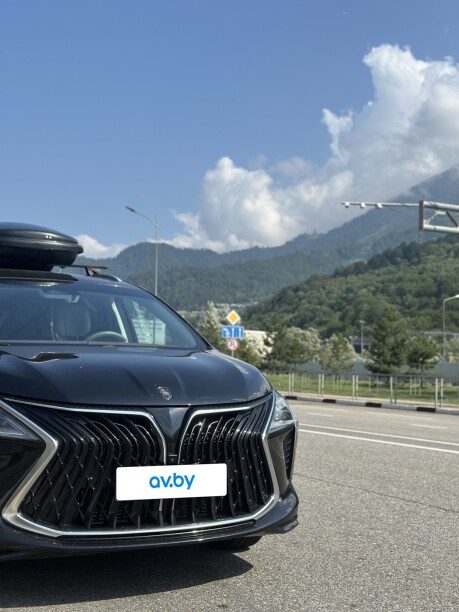 Dongfeng Forthing M4 U-Tour 2024