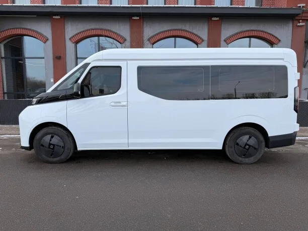 Farizon Super VAN 2025 — миниатюра 5