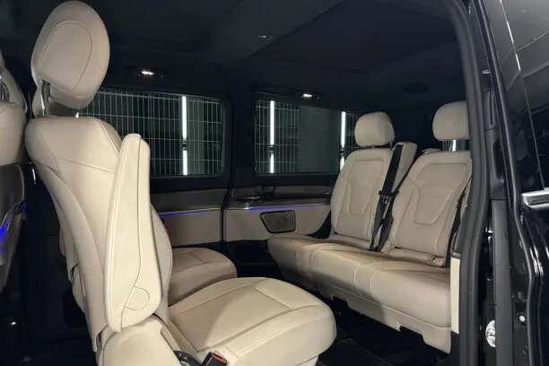 Mercedes-Benz V-Класс 2025 — миниатюра 3