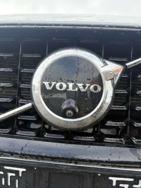 Volvo S60 2023 — миниатюра 5