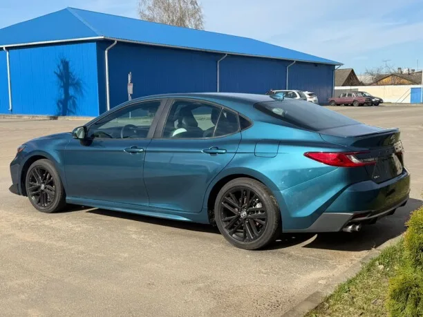 Toyota Camry 2024 — миниатюра 5