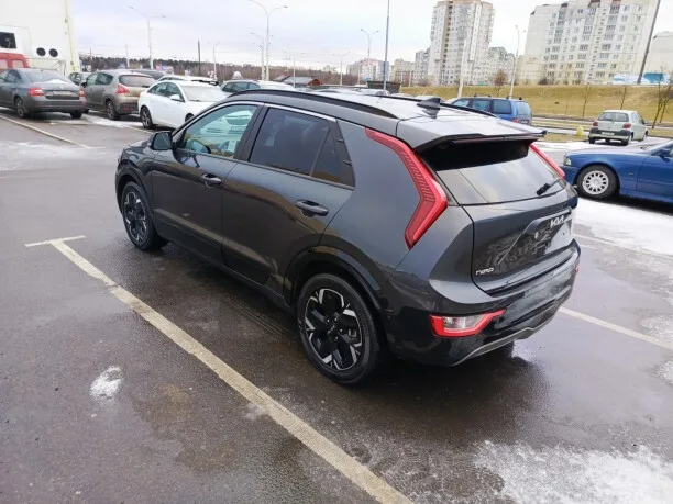 Kia Niro 2023 — миниатюра 4