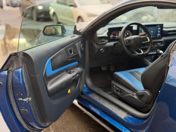 Ford Mustang 2023 — миниатюра 3
