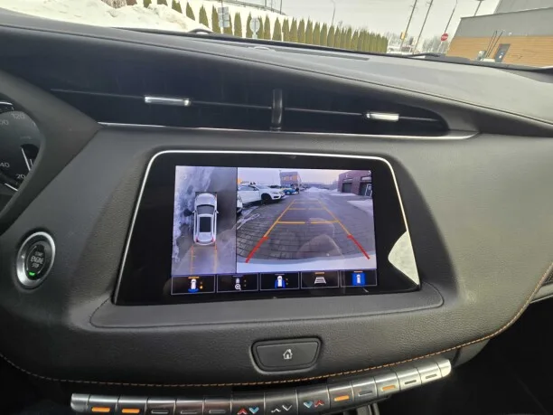Cadillac XT4 2022 — миниатюра 3
