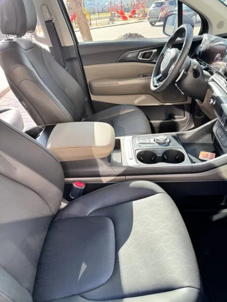 Kia Carnival 2024 — миниатюра 3