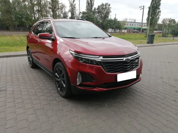 Chevrolet Equinox 2022 — фото 1, купить с доставкой в Москву