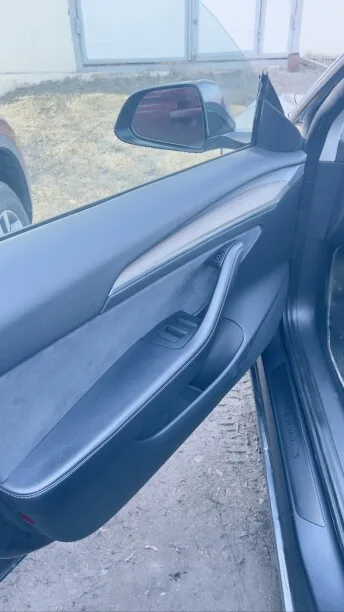 Tesla Model 3 2022 — миниатюра 5