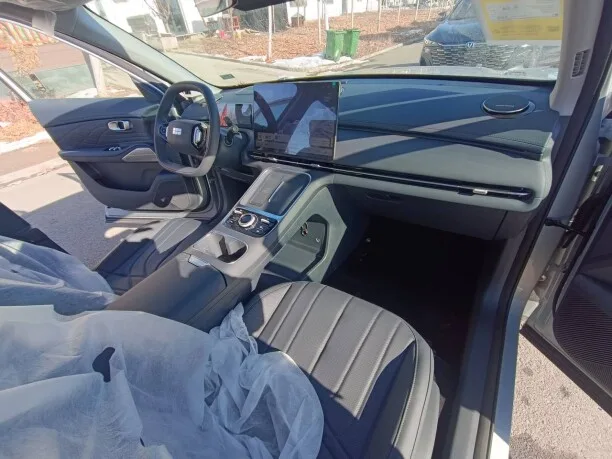 Geely Galaxy Starship 7 2025 — миниатюра 3