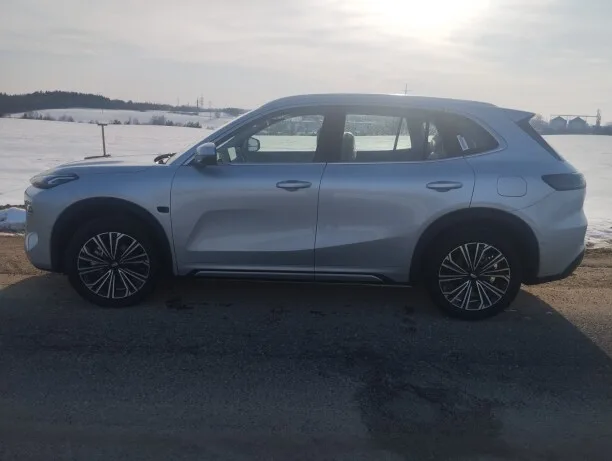 Geely Galaxy Starship 7 2025 — миниатюра 4