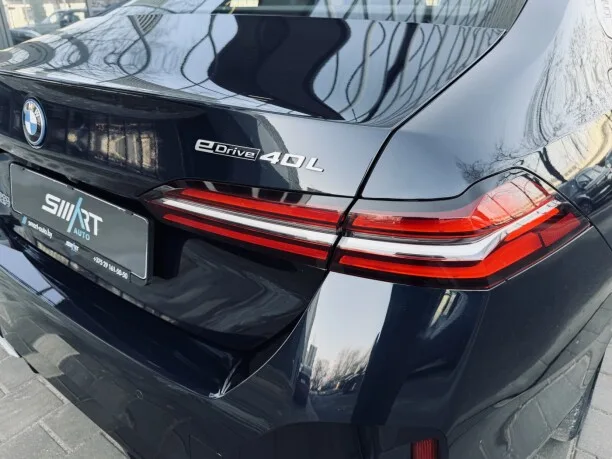BMW i5 2025 — миниатюра 3